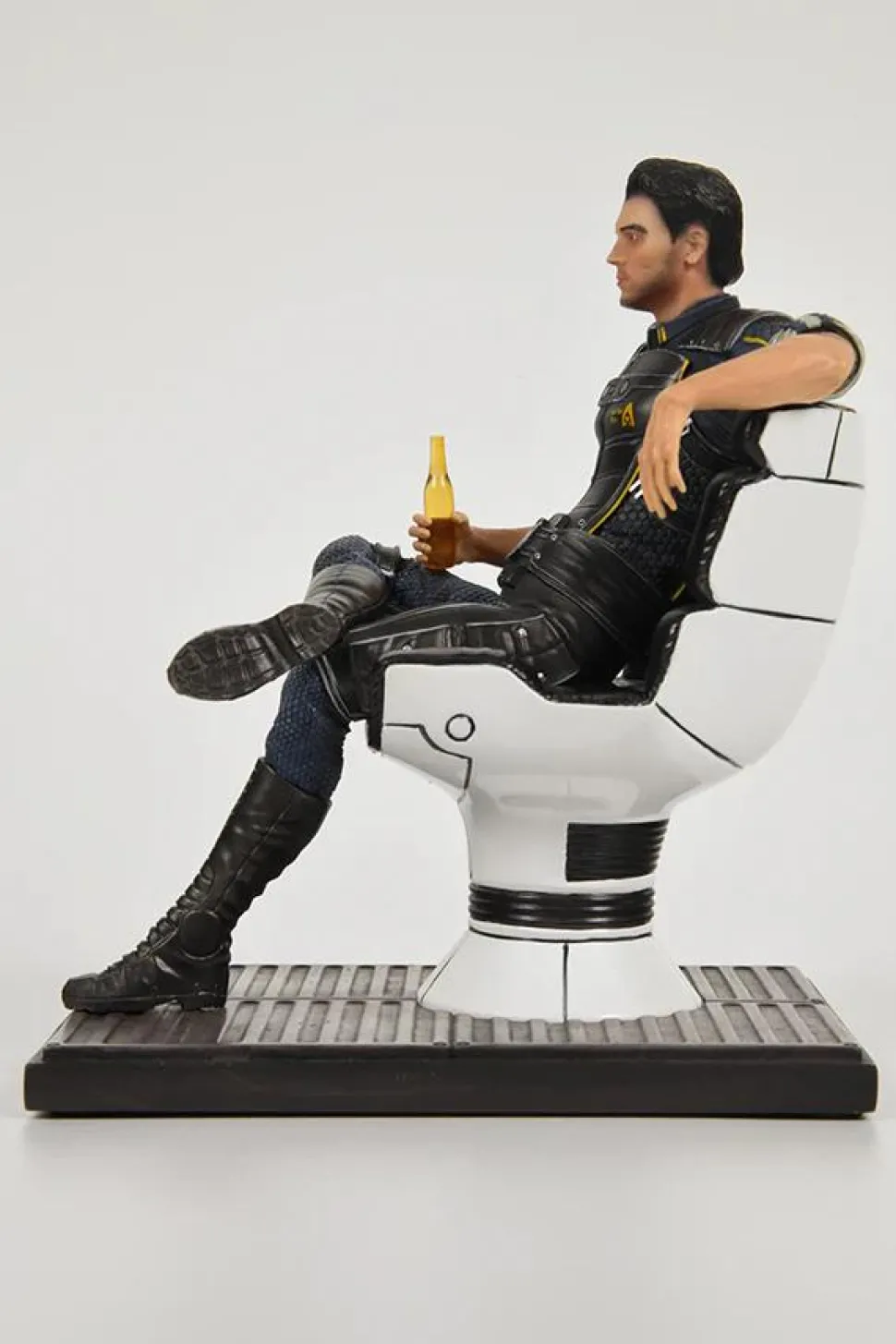 Mass Effect - Kaidan Alenko 5" Statue