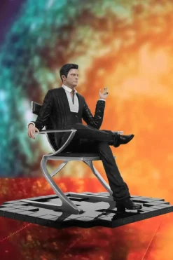 Mass Effect - The Illusive Man 9” Statue