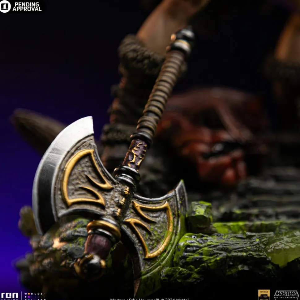 Masters of the Universe - He-Man Unleashed Deluxe 1/10th Scale Statue