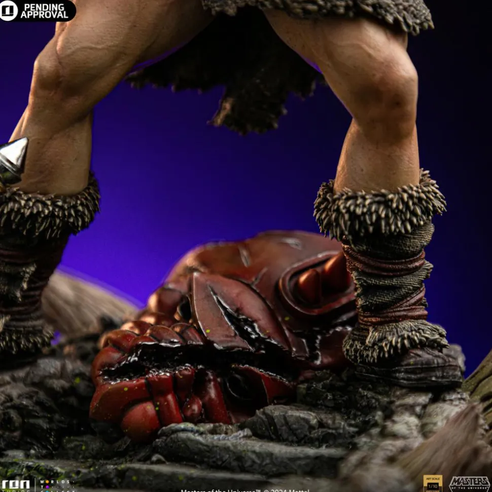 Masters of the Universe - He-Man Unleashed Deluxe 1/10th Scale Statue