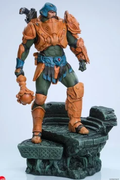 Masters of the Universe - Man-At-Arms Legends 1/5th Scale Maquette Statue
