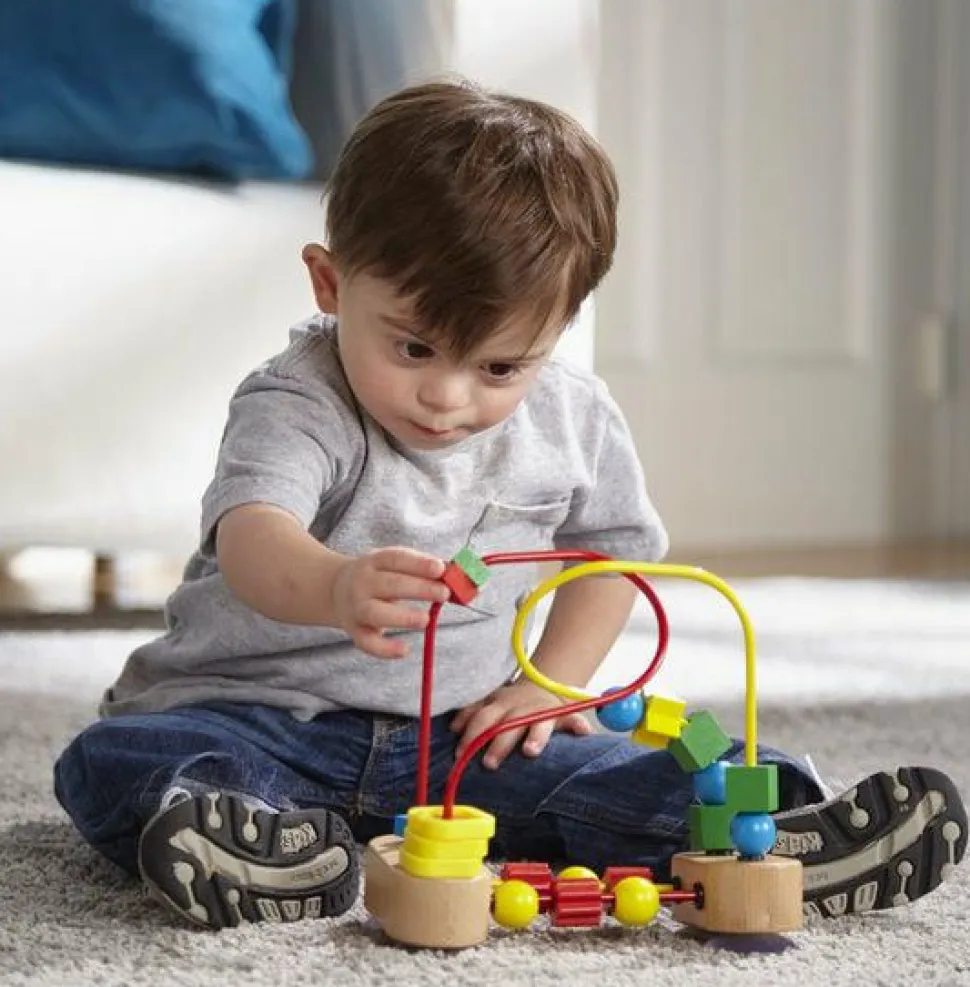 Melissa and Doug - First Bead Maze