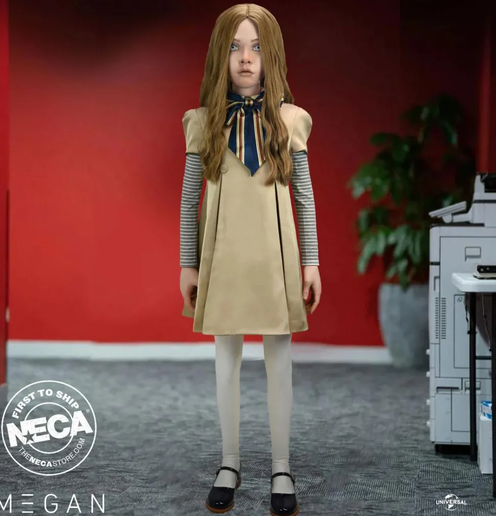 M3GAN - M3GAN 1:1 Scale Life-Size Prop Replica Doll