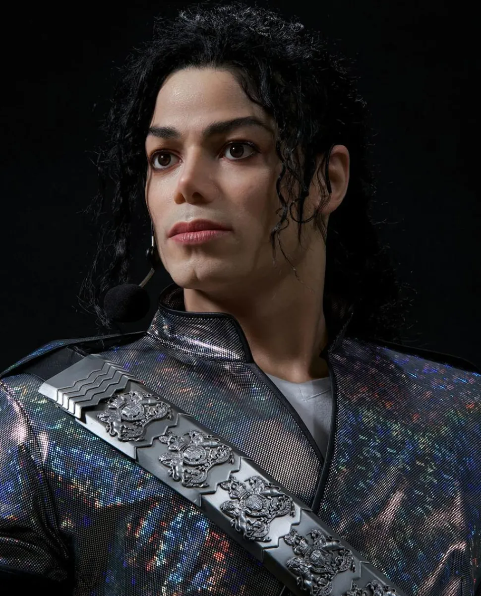 Michael Jackson - Michael Jackson (Dangerous Tour) 1:1 Scale Life-Size Bust
