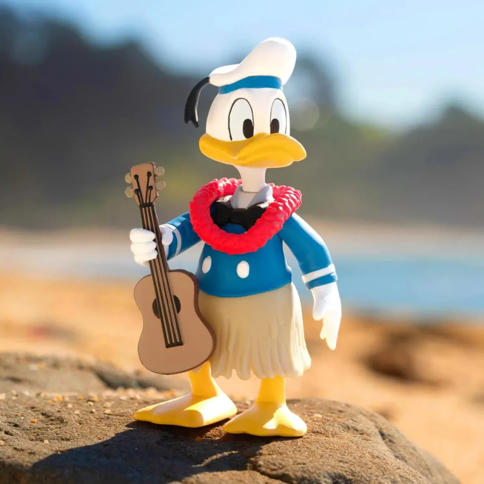 Mickey and Friends - Donald Duck (Hawaiian Holiday) ReAction 3.75” Action Figure