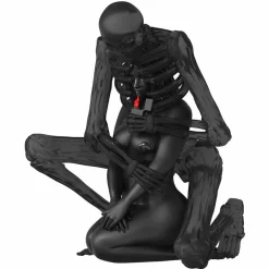 Mighty Jaxx Originals - Keep Me in Your Heart 8” Statue by Matt Bailey