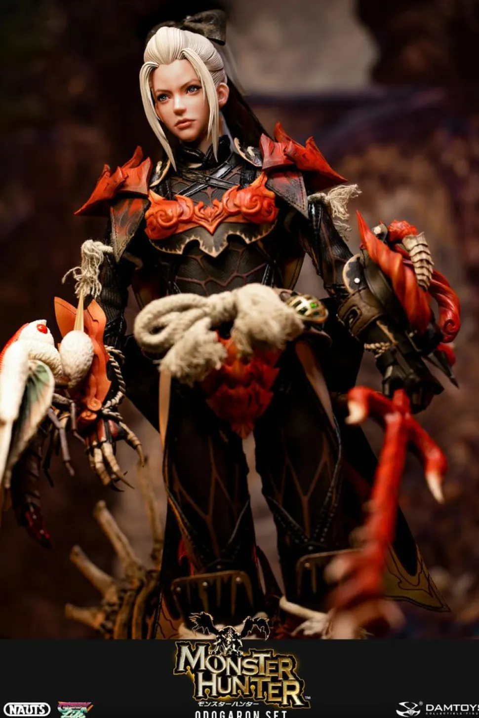 Monster Hunter - Female Hunter Odogaron Armour Deluxe 1/6th Scale Action Figure