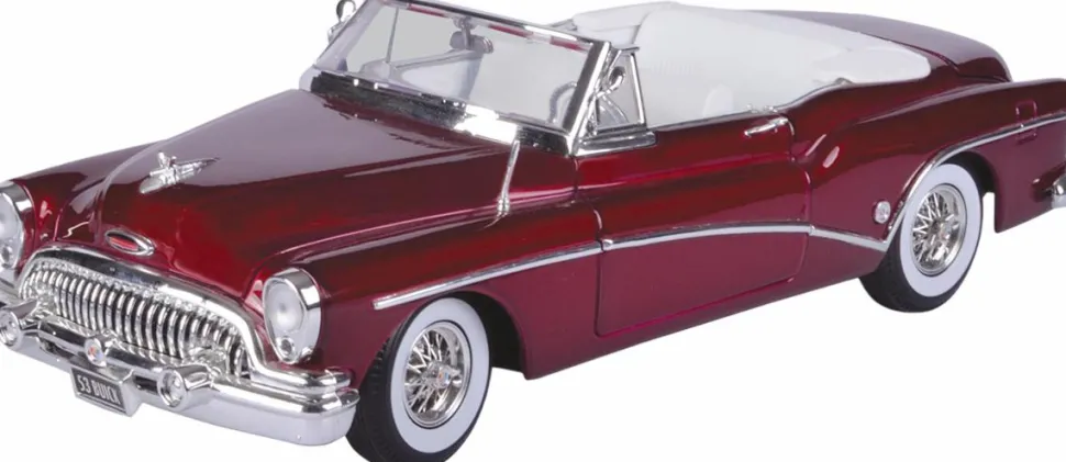 Motormax - 1953 Buick Skylark Timeless Legends Collection 1/18th Scale Die-Cast Vehicle Replica