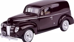 Motormax - Burgundy 1940 Ford Sedan Delivery Timeless Legends Collection 1/24th Scale Die-Cast Vehicle Replica