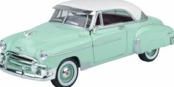 Motormax - Green 1950 Chevy Bel Air Timeless Legends Collection 1/24th Scale Die-Cast Vehicle Replica