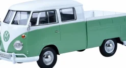 Motormax - Green Volkswagen Type 2 (T1) Pickup Timeless Legends Collection 1/24th Scale Die-Cast Vehicle Replica
