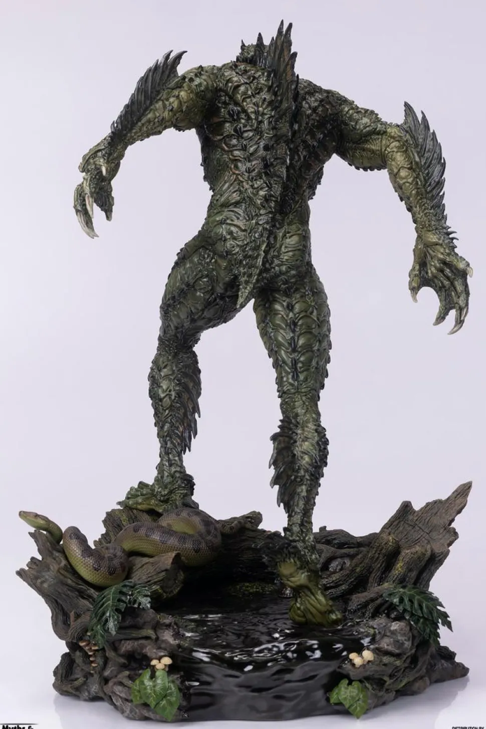 Myths & Monsters - Gillman 16" Maquette Statue