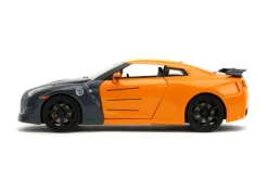 Naruto: Shippuden - Naruto & 2009 Nissan GT-R (R35) 1/24th Scale Die-Cast Vehicle Replica