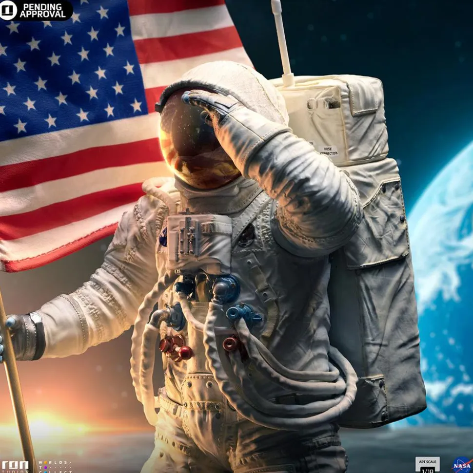 NASA - Apollo 11 Astronaut 1/10th Scale Statue