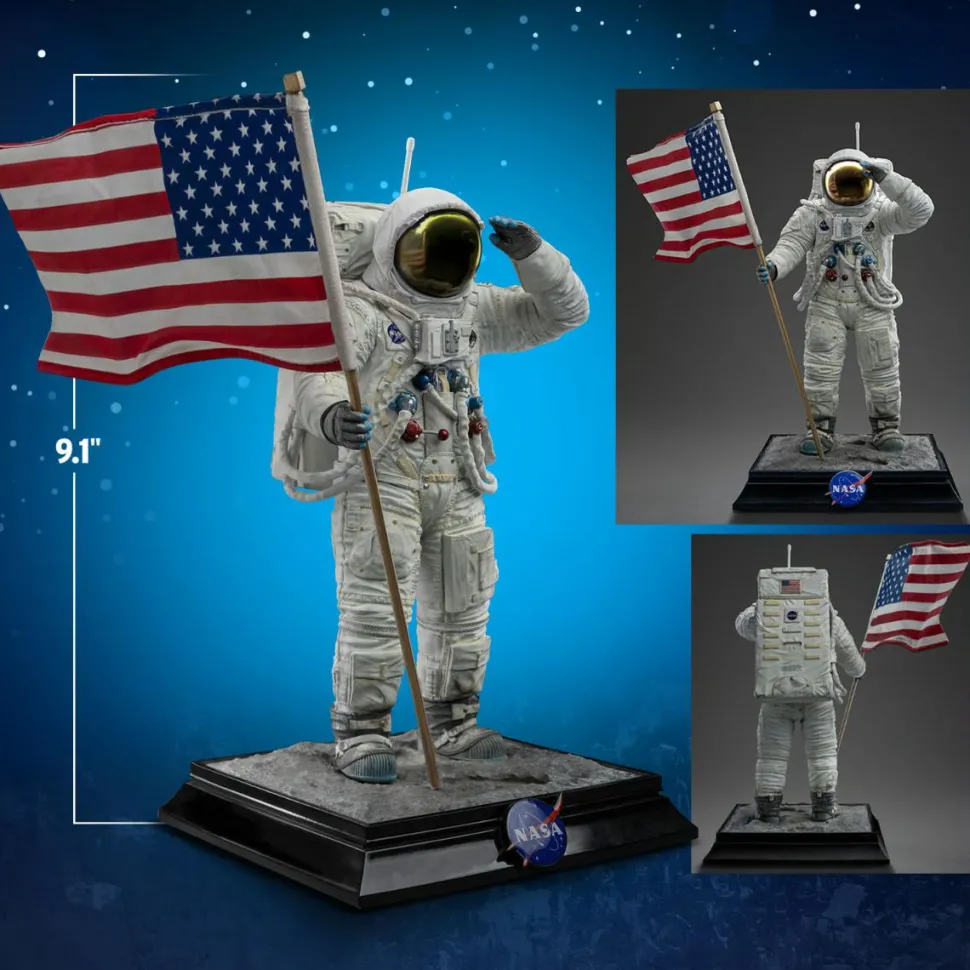 NASA - Apollo 11 Astronaut 1/10th Scale Statue
