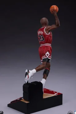 NBA Basketball - Michael Jordan 1/4th Scale Statue