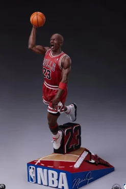 NBA Basketball - Michael Jordan 1/4th Scale Statue