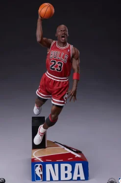 NBA Basketball - Michael Jordan 1/4th Scale Statue