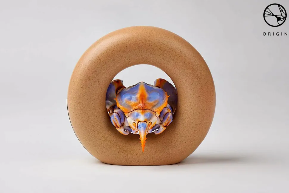 Origin - Gatekeeper Crab 10” Cinemaquette Statue