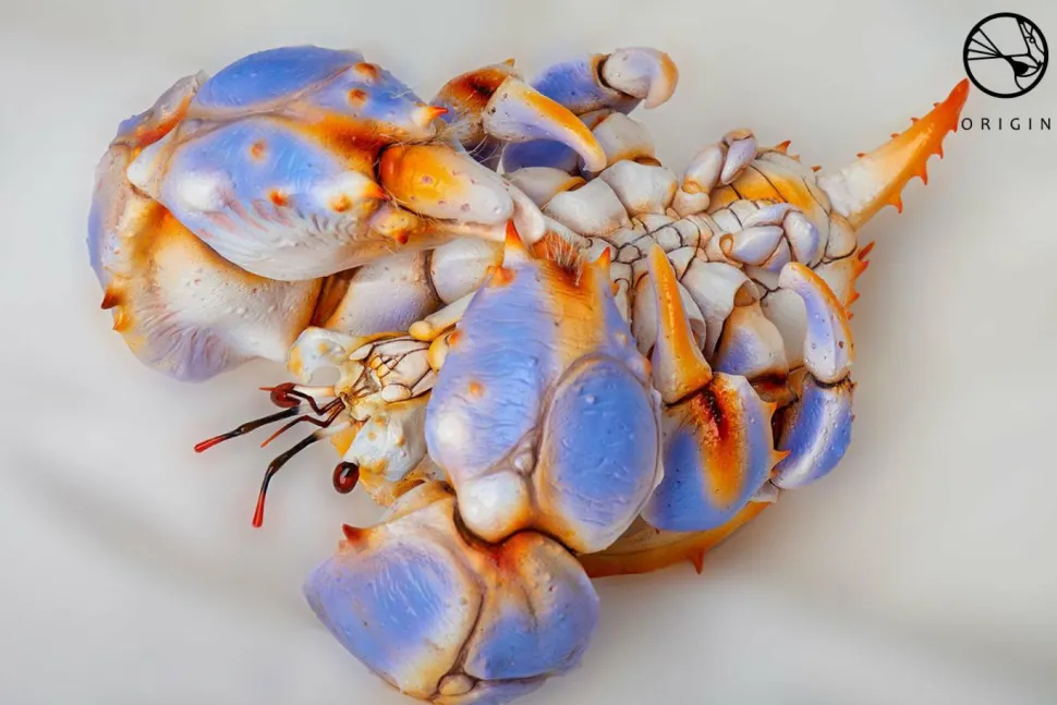 Origin - Gatekeeper Crab 10” Cinemaquette Statue