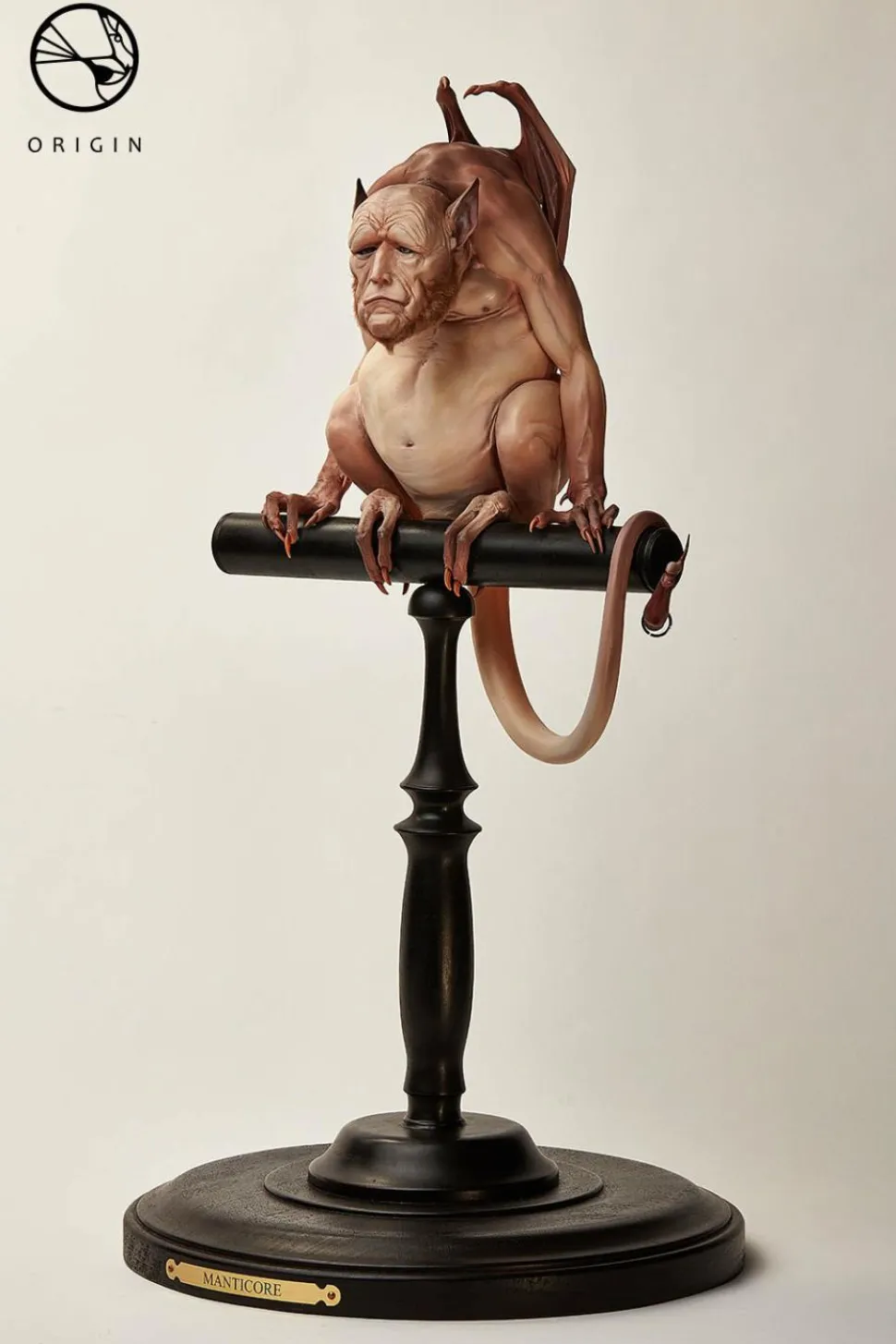 Origin - Manticore 24” Cinemaquette Statue