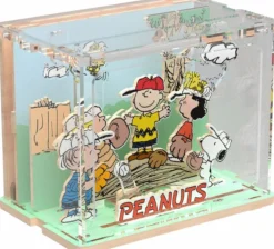 Peanuts - Snoopy Baseball Time DIY Mini Scene Wooden Construction Set (47 Pieces)
