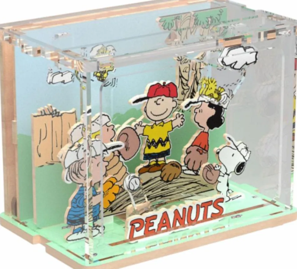 Peanuts - Snoopy Baseball Time DIY Mini Scene Wooden Construction Set (47 Pieces)