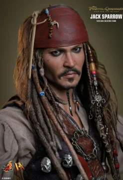 Pirates of the Caribbean: Dead Men Tell No Tales - Jack Sparrow 1/6th Scale Hot Toys Action Figure