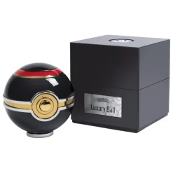 Pokemon - Luxury Ball 1:1 Scale Life-Size Die-Cast Prop Replica