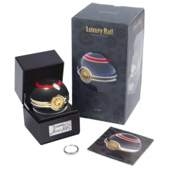 Pokemon - Luxury Ball 1:1 Scale Life-Size Die-Cast Prop Replica