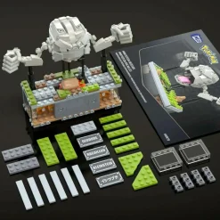 Pokemon - Mini Motion Geodude MEGA Building Block Construction Set (355 Pieces)