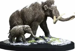 Prehistoric Creatures - Woolly Mammoth 2.0 (Winter) 10” Statue