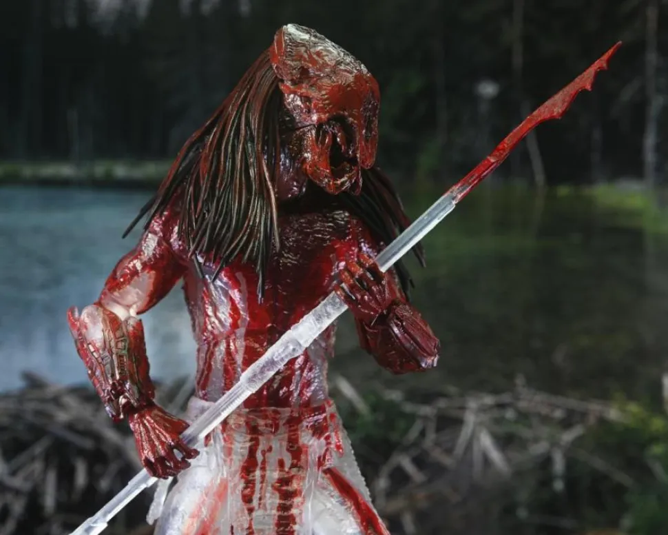 Prey (2022) - Feral Predator (Bear Blood) Ultimate 7'' Scale Action Figure