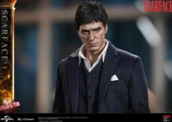 Scarface - Tony Montana (Standard Version) 1/4th Scale Statue
