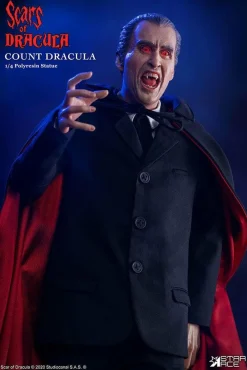 Scars of Dracula - Count Dracula Light-Up Variant 1/4 Scale Statue (Int Sales Only)