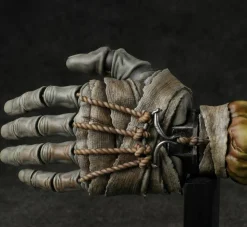 Sekiro: Shadows Die Twice - Shinobi Prosthetic 1/2 Scale Replica Statue