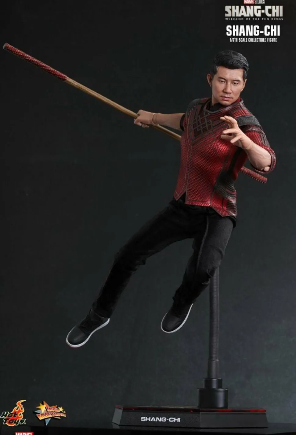 Shang-Chi and the Legend of the Ten Rings - Shang-Chi 1/6th Scale Hot Toys Action Figure