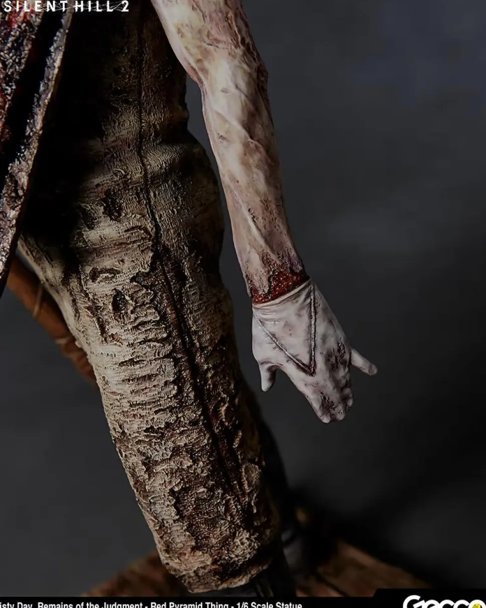 Silent Hill 2 - Red Pyramid Thing 1/6th Scale Statue