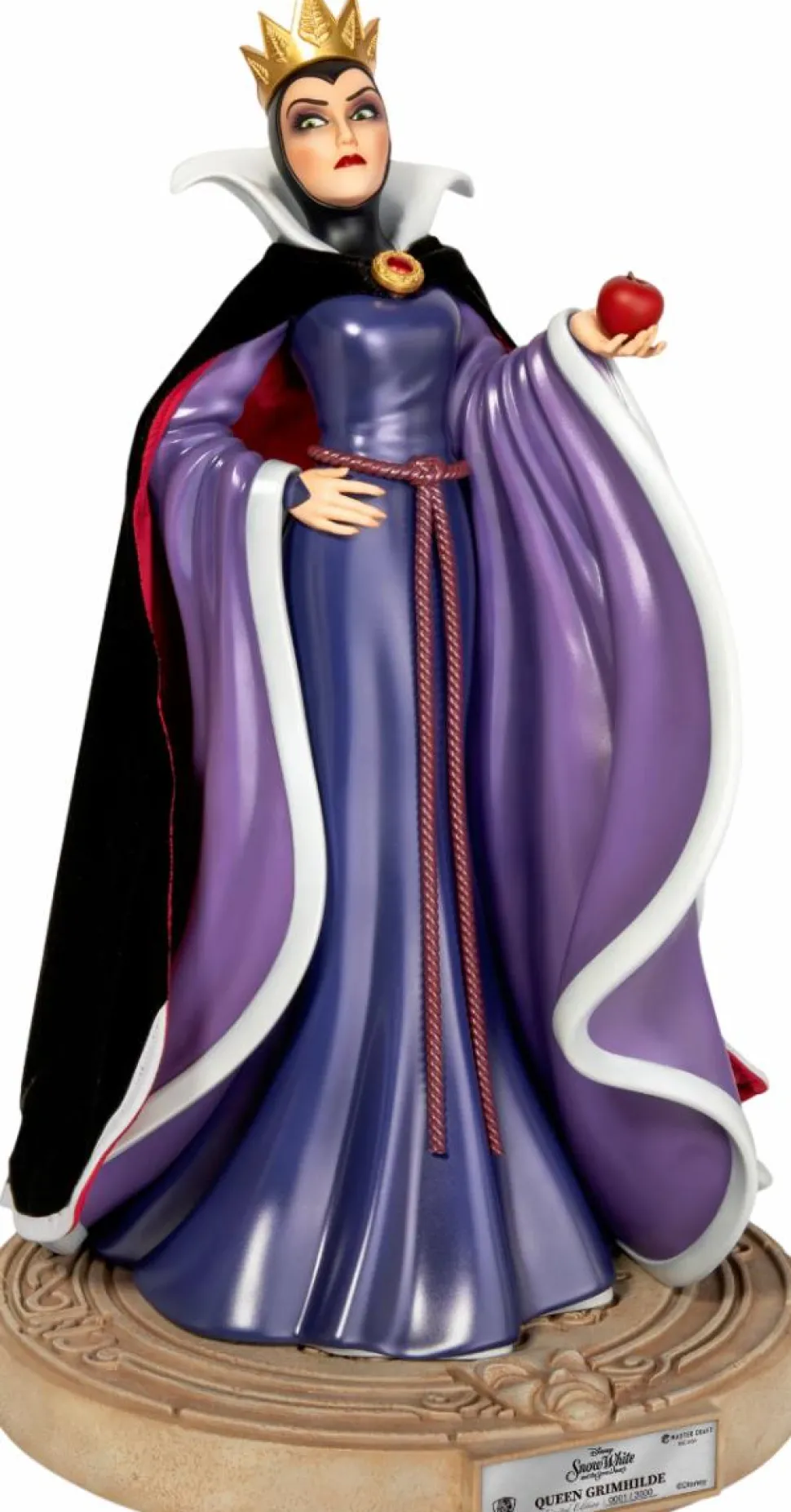 Snow White and the Seven Dwarfs (1937) - Queen Grimhilde Master Craft 17" Statue