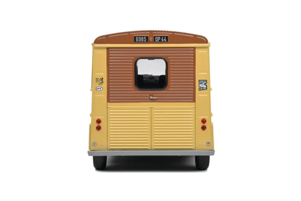 Solido Cars - 1969 Citroen Type HY Cafe Ambulant 1/18th Scale Die-Cast Vehicle Replica