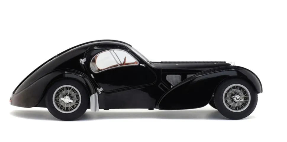 Solido Cars - Black 1937 Bugatti Type 57 SC Atlantic 1/18th Scale Die-Cast Vehicle Replica