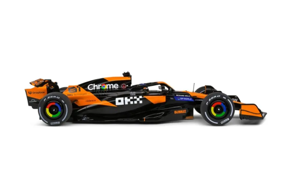 Solido Cars - Oscar Piastri's 2024 McLaren MCL38 Formula 1 Racing Car (Australian Grand Prix) 1/18th Scale Die-Cast Vehicle Replica