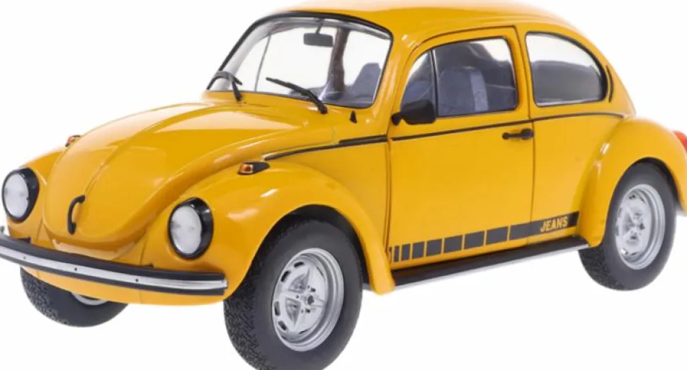 Solido Cars - Yellow 1974 Volkswagen Beetle Jeans 1/18th Scale Die-Cast Vehicle Replica