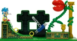 Sonic the Hedgehog - Classic Sonic with Stardust Speedway Zone Diorama 2.5