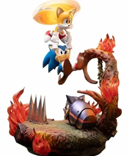Sonic the Hedgehog - Sonic & Tails Diorama Statue