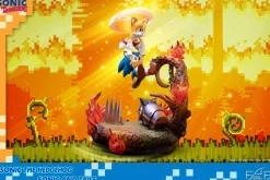 Sonic the Hedgehog - Sonic & Tails Diorama Statue