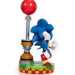 Sonic the Hedgehog - Sonic 11” PVC Statue