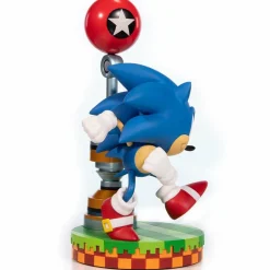 Sonic the Hedgehog - Sonic 11” PVC Statue