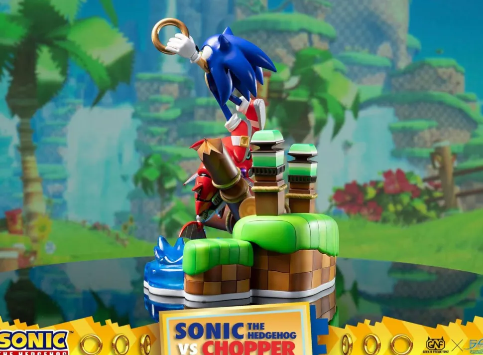 Sonic the Hedgehog - Sonic the Hedgehog vs Chopper 11” Diorama Statue