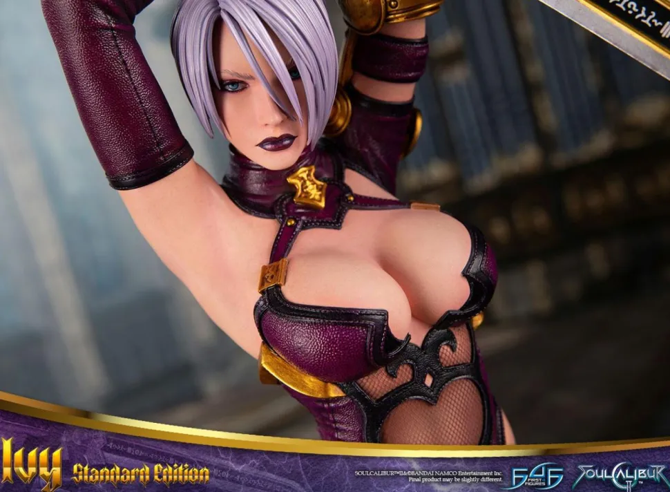 Soulcalibur II - Ivy 21” Statue